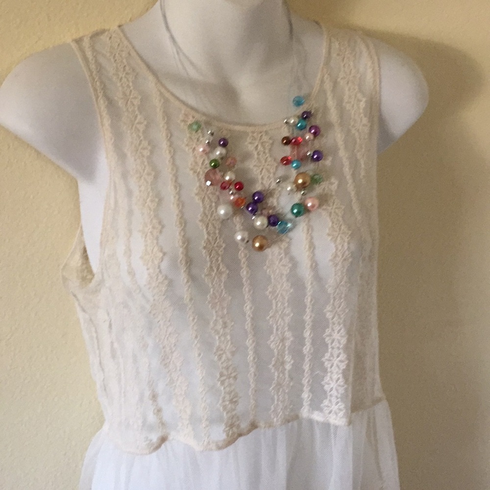LACEY TOP - Picture 2 of 4